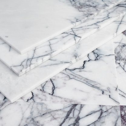 Calacatta Lilac White Honed Marble Tiles - Image 3