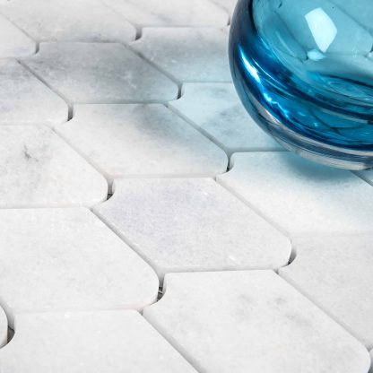 Calacatta White Honed Marble Fish Mosaic Tiles - Image 2