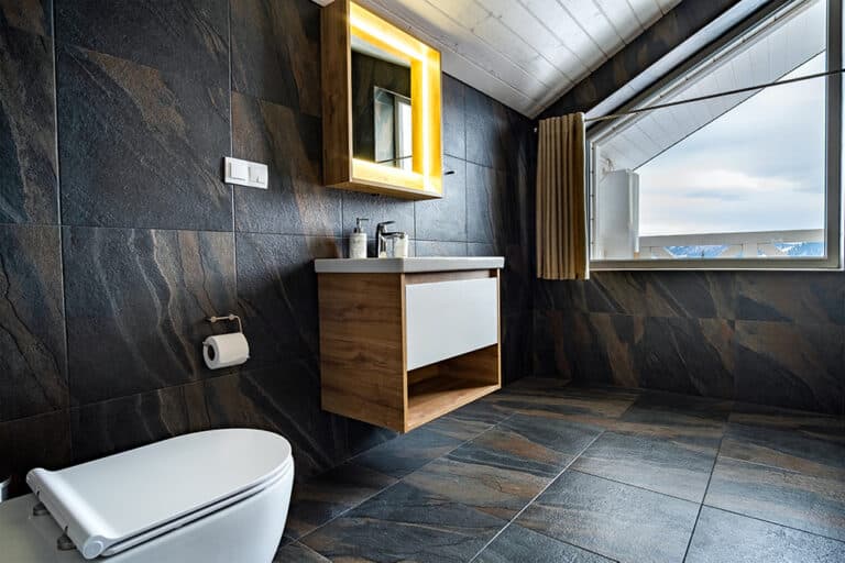 Four Reasons to Choose Granite Tiles