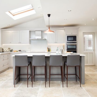 Jerusalem White Gold Tumbled Limestone 900x600x15 MM