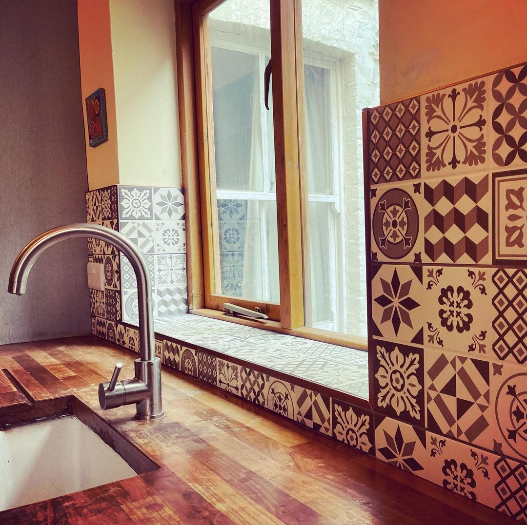 Maxi Chequerboard Tiles